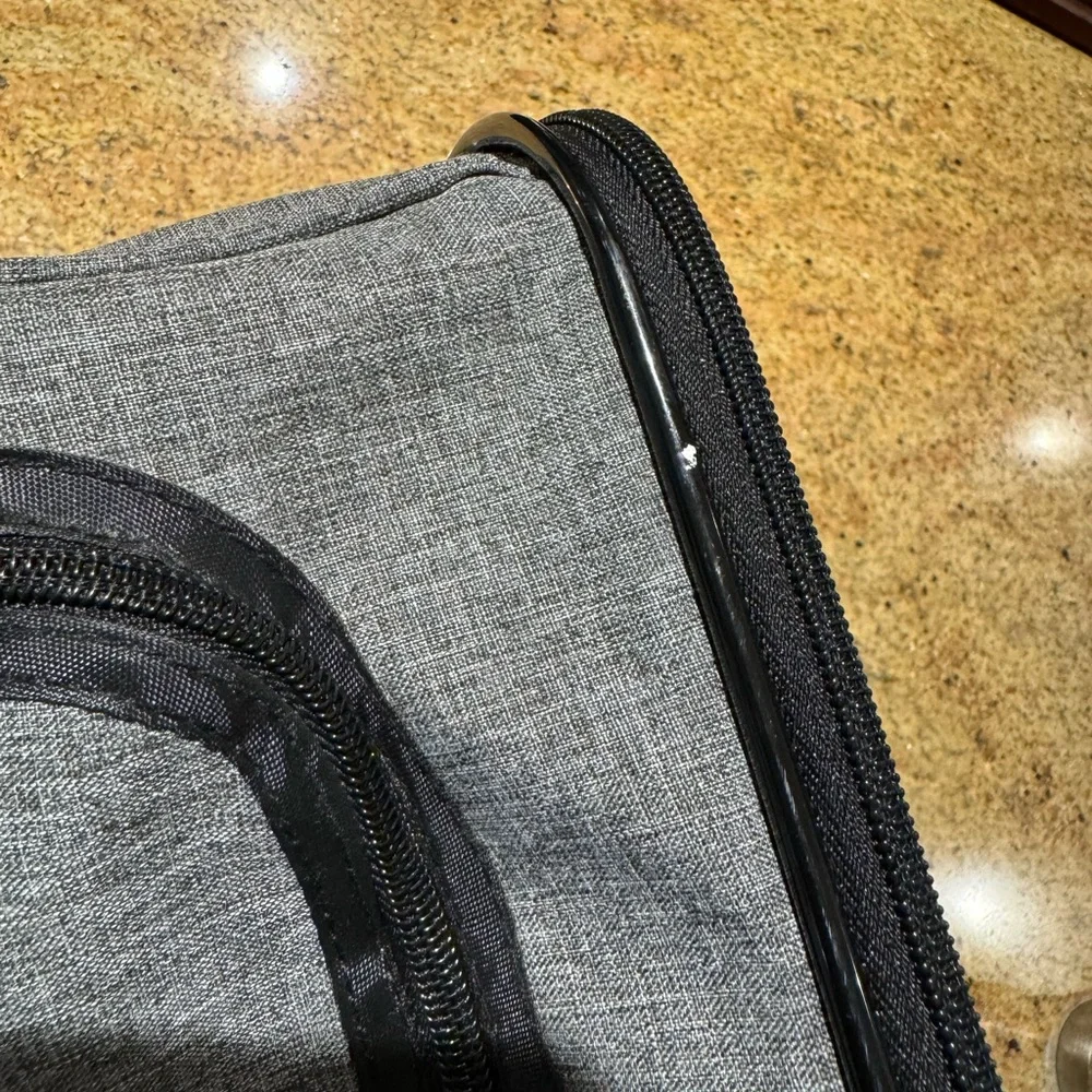 XZONE COLLAPSIBLE PET CARRIER!